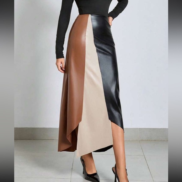 CLARA VERO Frenchy A-Line Skirt with Earthy Tones - Picture 5 of 12